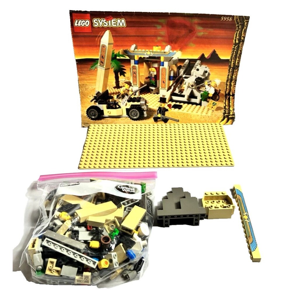 LEGO Adventurers 5958 Mummy's Tomb 100% Complete 1998 Desert with Manual Vintage